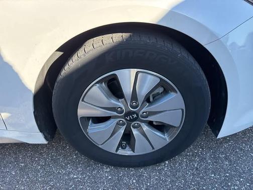 2017 Kia Optima Hybrid Base