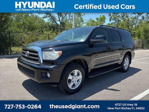 2013 Toyota Sequoia SR5