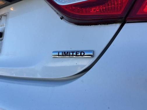 2014 Hyundai SONATA Limited 2.0T