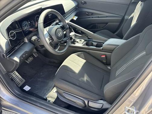2025 Hyundai ELANTRA Sport