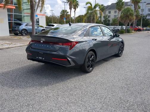 2026 Hyundai ELANTRA Sport