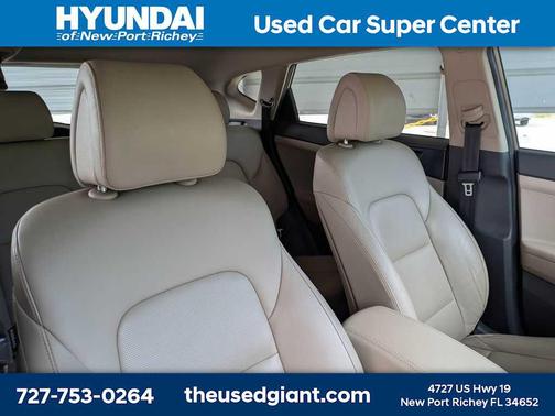 Mojave Sand 2017 Hyundai TUCSON SE Plus