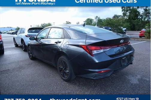 2021 Hyundai ELANTRA SEL