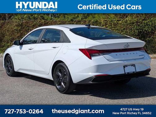 2023 Hyundai ELANTRA HEV Blue