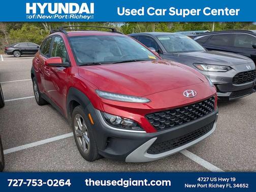 2022 Hyundai KONA SEL