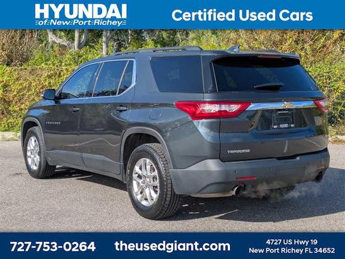 2020 Chevrolet Traverse LT Cloth