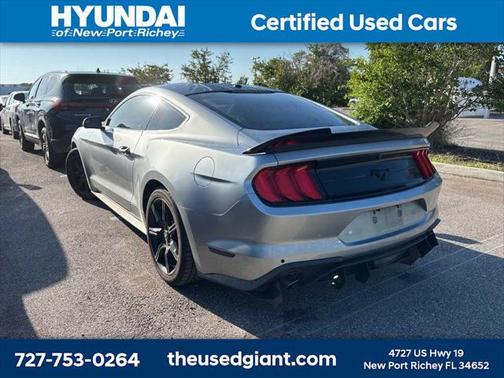 2020 Ford Mustang EcoBoost