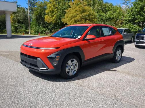2026 Hyundai KONA SE