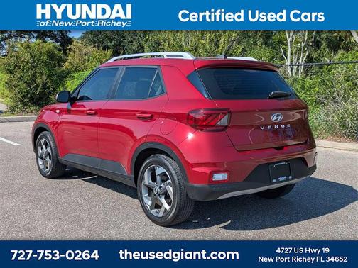 2024 Hyundai VENUE Limited