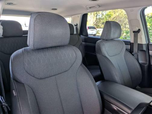 2022 Hyundai PALISADE SE