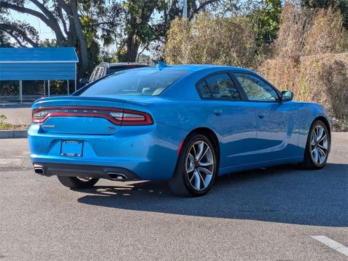 2015 Dodge Charger Road/Track