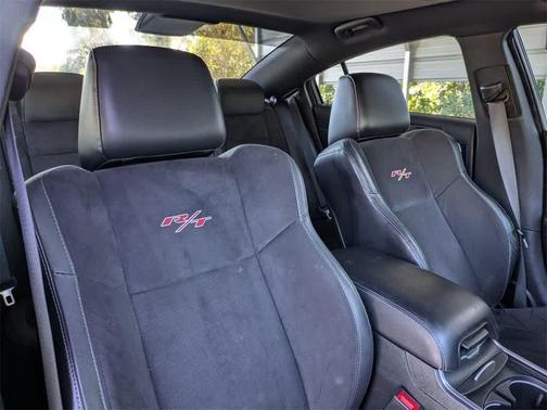 2015 Dodge Charger Road/Track