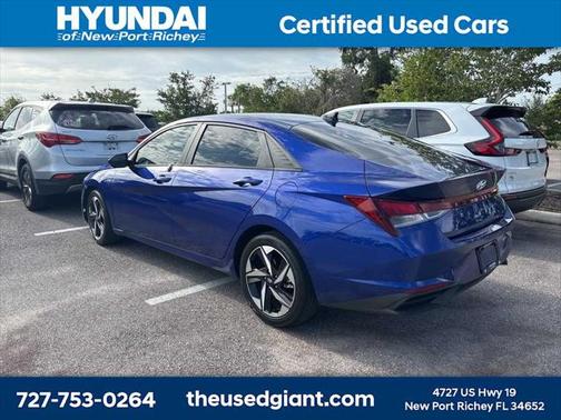 2023 Hyundai ELANTRA SEL