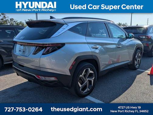Shimmering Silver 2023 Hyundai TUCSON Hybrid SEL Convenience