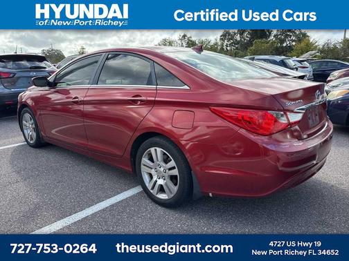 2012 Hyundai SONATA GLS