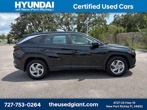 2024 Hyundai TUCSON SE