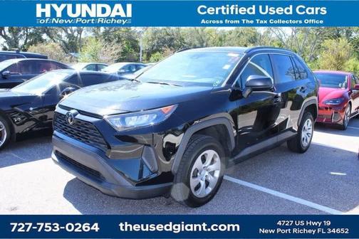 2021 Toyota RAV4 LE