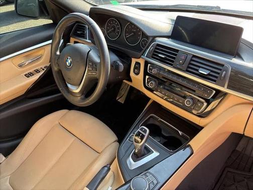 2018 BMW 330 330i