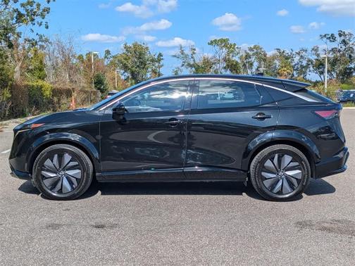 2024 Nissan ARIYA VENTURE+