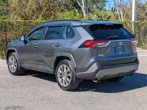 2019 Toyota RAV4 Limited