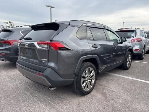 2019 Toyota RAV4 Limited
