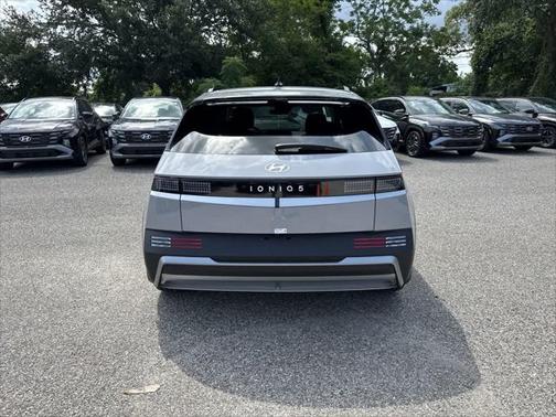 2025 Hyundai IONIQ 5 SEL