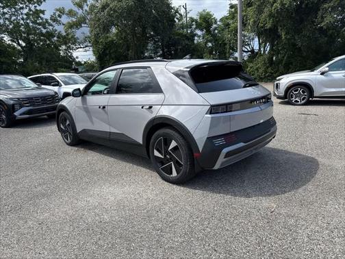 2025 Hyundai IONIQ 5 SEL