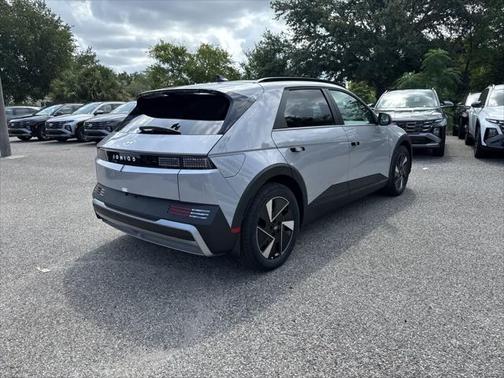 2025 Hyundai IONIQ 5 SEL