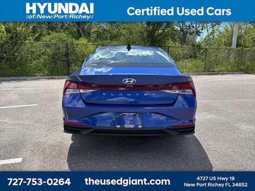 2022 Hyundai ELANTRA SEL