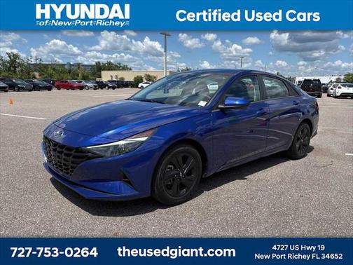 2022 Hyundai ELANTRA SEL