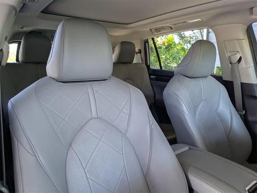 2020 Toyota Highlander Platinum