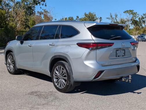 2020 Toyota Highlander Platinum