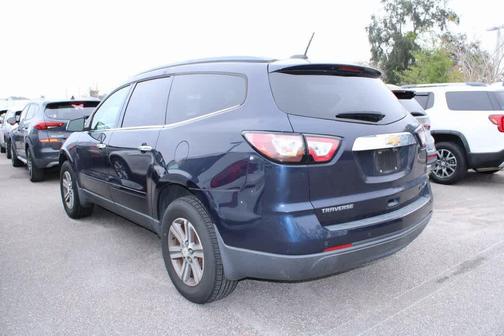 2017 Chevrolet Traverse 2LT