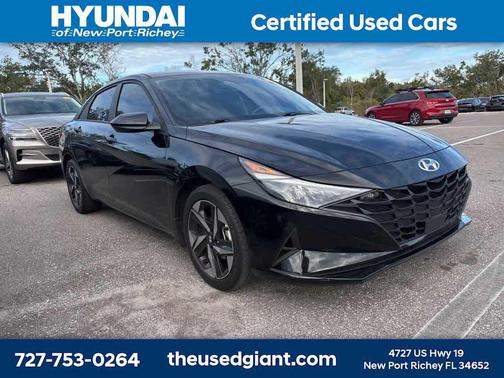 2023 Hyundai ELANTRA SEL