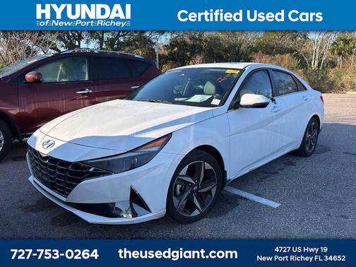 2022 Hyundai ELANTRA Limited