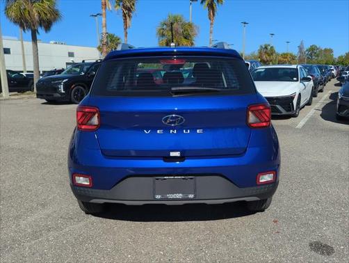 2025 Hyundai VENUE SEL
