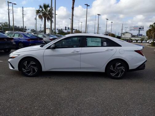 Serenity White 2025 Hyundai ELANTRA HEV SEL Sport