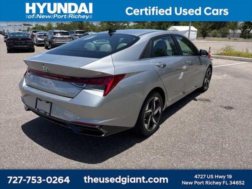 2021 Hyundai ELANTRA Limited