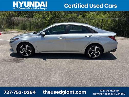 2021 Hyundai ELANTRA Limited
