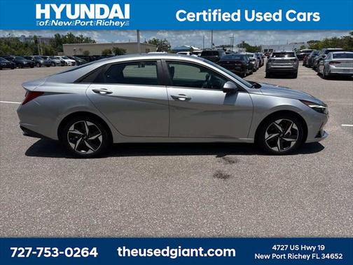 2021 Hyundai ELANTRA Limited