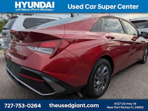 Ultimate Red 2024 Hyundai ELANTRA SEL