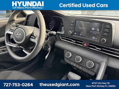 2021 Hyundai ELANTRA SE