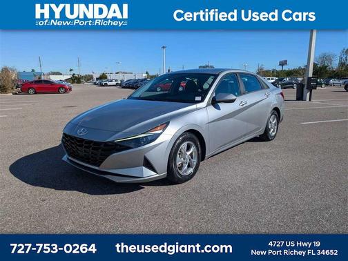 2021 Hyundai ELANTRA SE