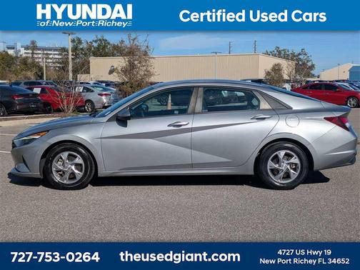 2021 Hyundai ELANTRA SE