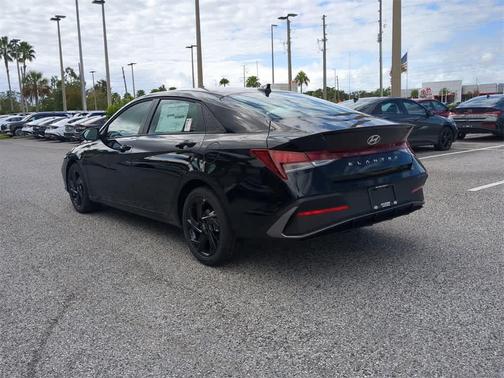 2026 Hyundai ELANTRA Sport