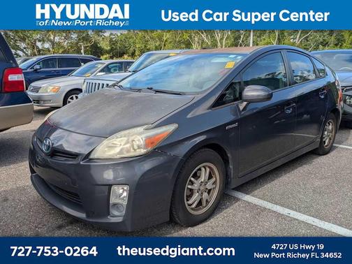 Winter Gray Metallic 2011 Toyota Prius II
