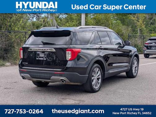 Agate Black Metallic 2023 Ford Explorer Limited