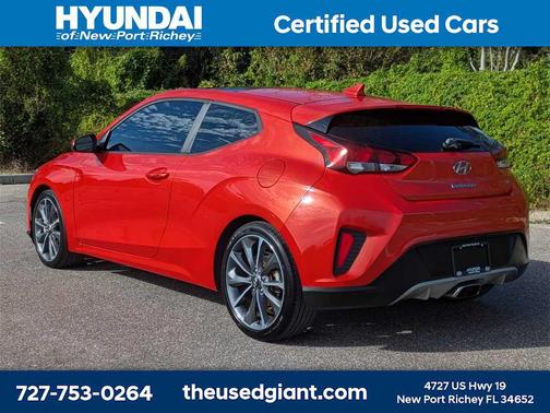 2020 Hyundai Veloster 2