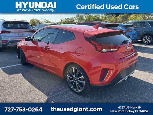 2020 Hyundai Veloster 2