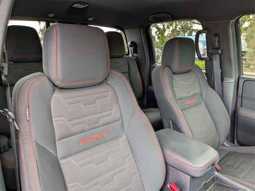 2022 Nissan Frontier PRO-X